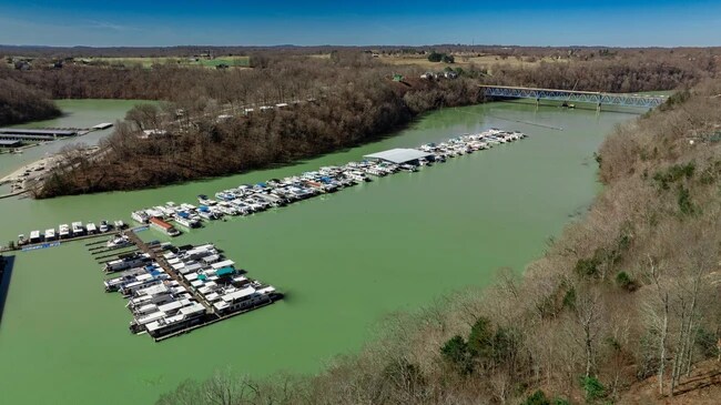 Foto del edificio - 949 Hideaway Dr