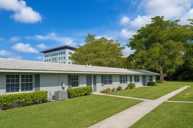 Foto del edificio - Centro Apartments - 3281 Coral Hills Dr.