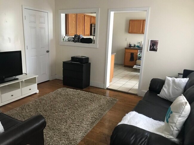 Foto del edificio - 126 Willow St