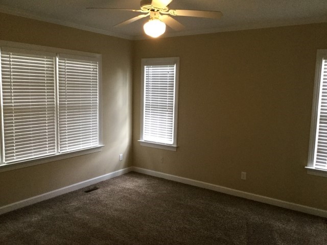 Building Photo - 2825 Stirrup Court