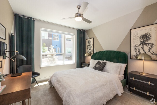 2BR, 2BA - 1,133SF - Secondary Bedroom - The Hayes