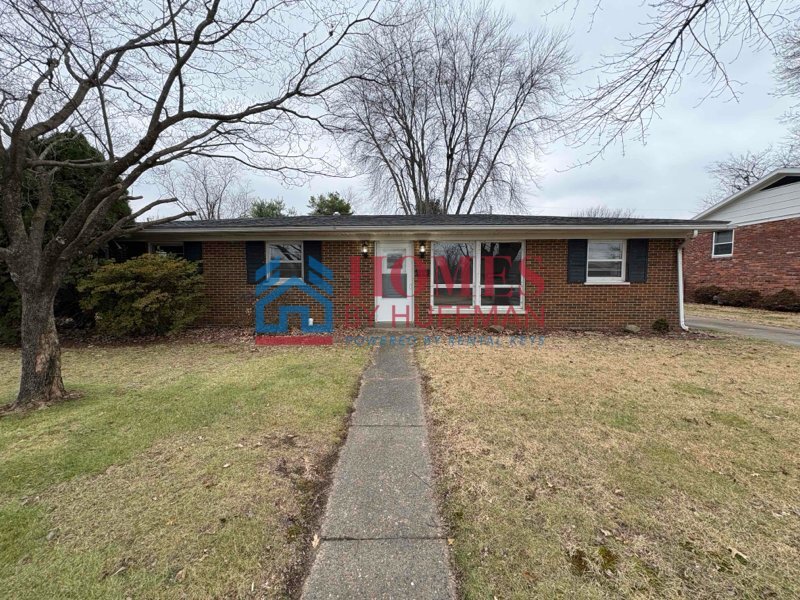 Primary Photo - Four Bedroom House | Detached Garage