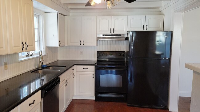 Foto del edificio - 415 43rd St