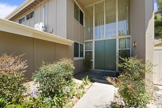 Building Photo - 4120 Del Mar Ave