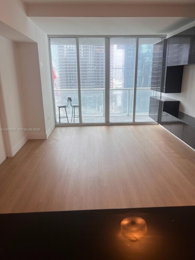 Foto del edificio - 253 NE 2nd St