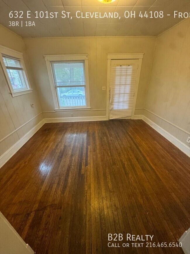 Building Photo - 632 E 101st St