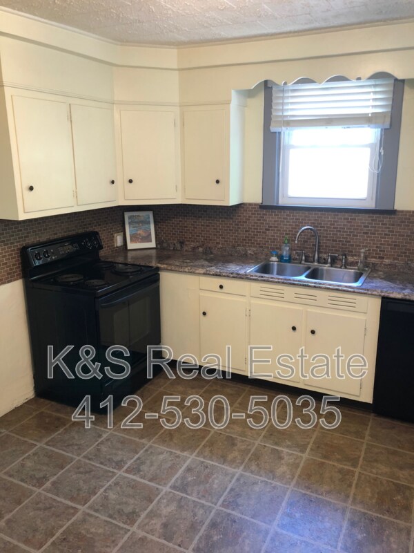 Photo - 5833 Madison Ave Apartment