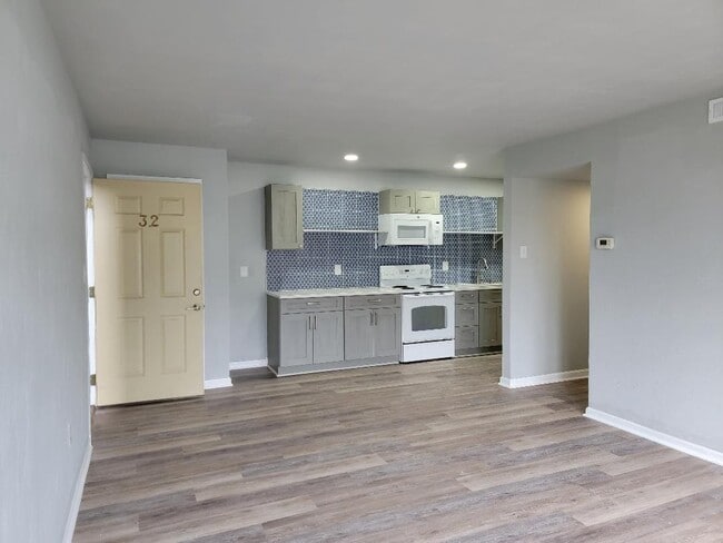 Building Photo - 1780 Liberty Ln