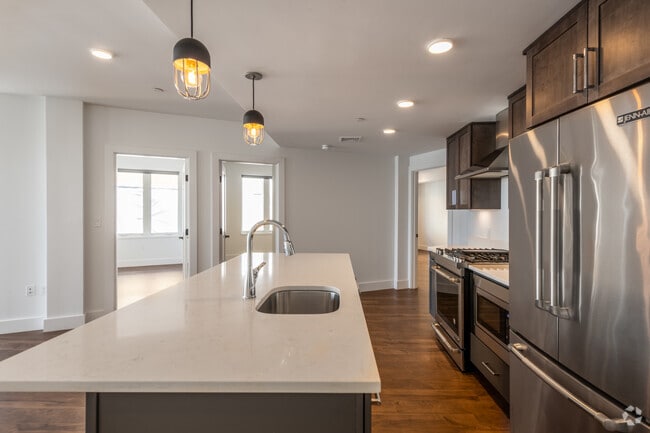3BR, 2BA - 1,134 SQ FT - 26 Hichborn Apartments