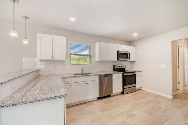 Foto del edificio - 2928 Sycamore River Dr