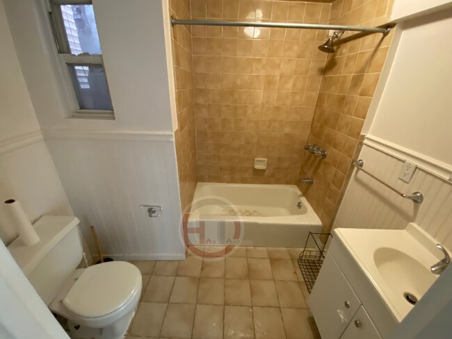 Foto del edificio - 2859 Buhre Ave