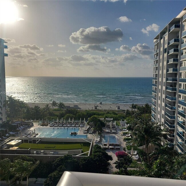 Foto del edificio - 2301 Collins Ave