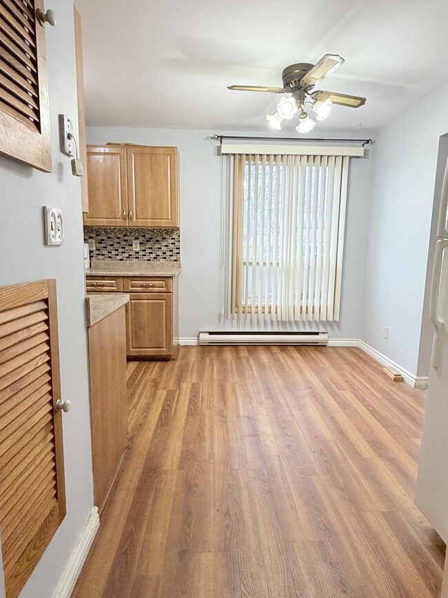 Building Photo - 8401 Darlington Crescent