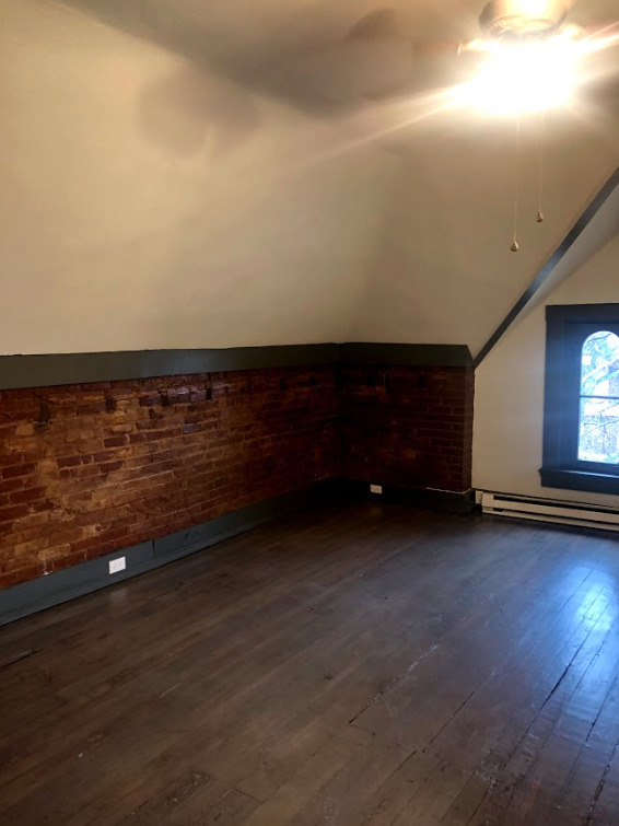 Building Photo - 2612 Eden Ave