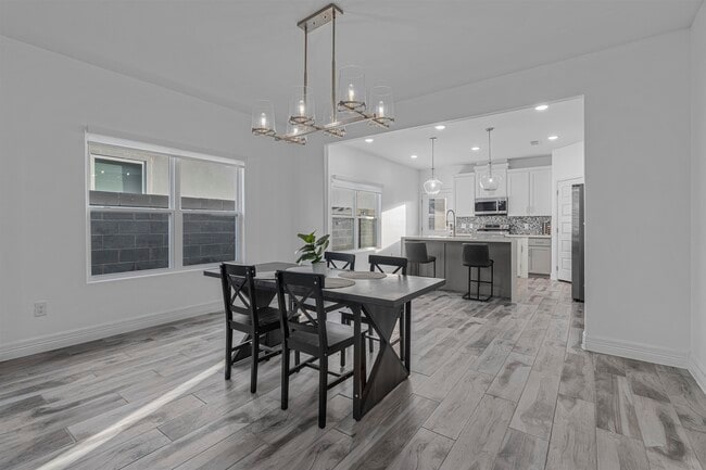 Foto del edificio - 1416 Eagles Ln