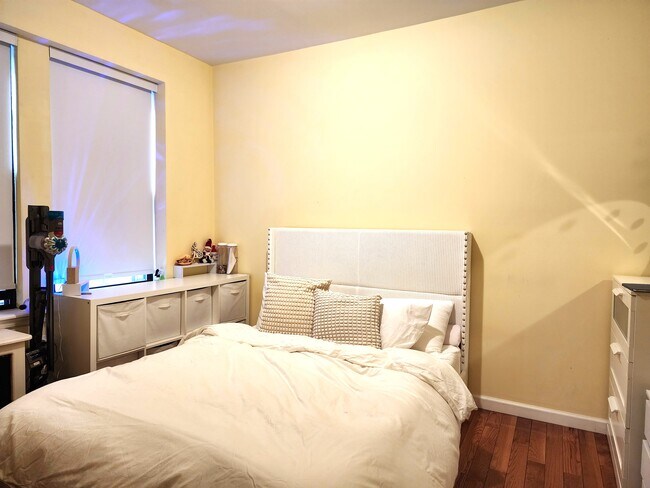 Foto del edificio - 1494 Ocean Ave