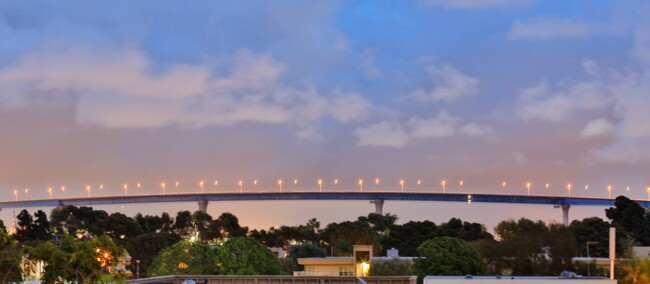 Foto del edificio - Luxury Living in Coronado's Regatta Bay Co...