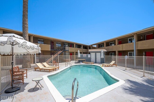 Building Photo - 4401 N 12th St