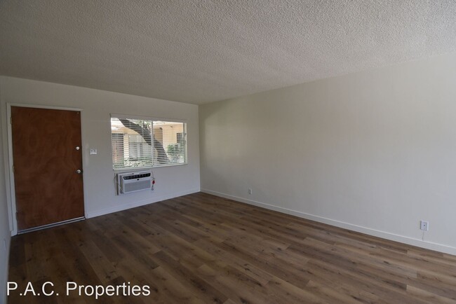 Building Photo - 1 br, 1 bath Apartment - 6245 Cahuenga Blv...