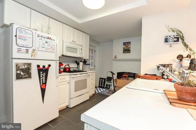 Building Photo - 1451 W St NW