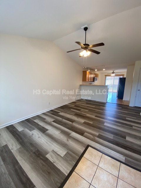 Building Photo - 55 Crimson Ct