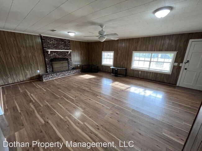 Building Photo - 2 br, 1 bath House - 775 1st Avenue