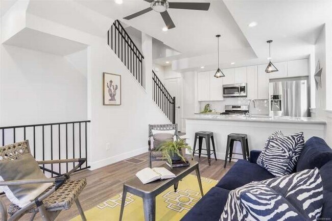 Photo - 1316 Stuart St Townhome