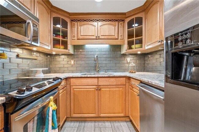 Foto del edificio - 130 26th St NW