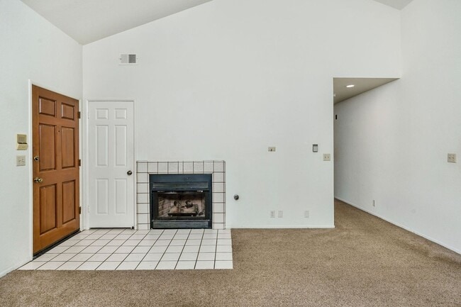 Fireplace Livingroom - 119 Loma Vista St