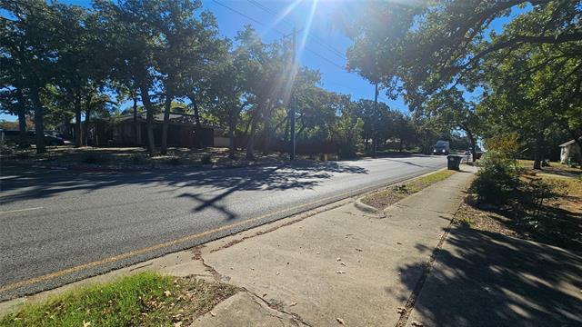 Building Photo - 2621 N Locust St