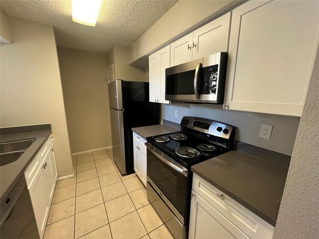 Foto del edificio - 12615 Brookglade Cir