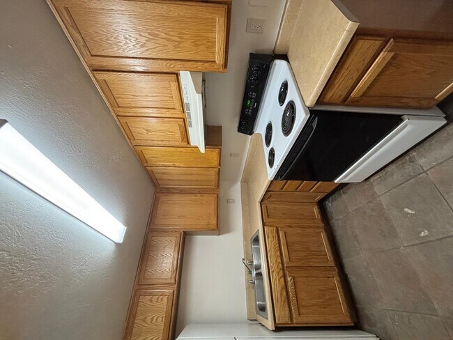 Foto del edificio - 809 N 9th Ave