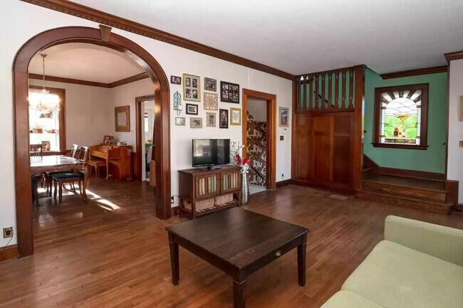 Photo - 3227 Daytona Ave House