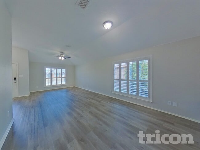 Building Photo - 4703 Topaz Ln