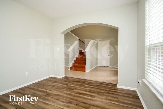 Foto del edificio - 16614 Cold Harbor Ln