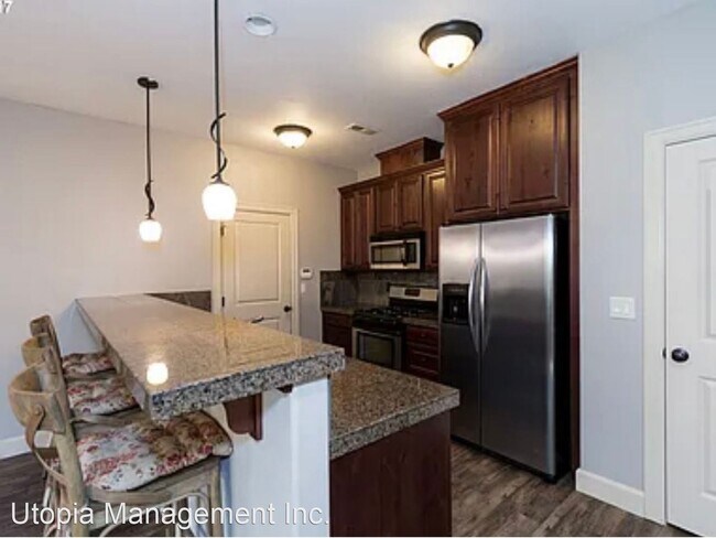 Foto del edificio - 4 br, 2.5 bath House - 39381 Trillium St.