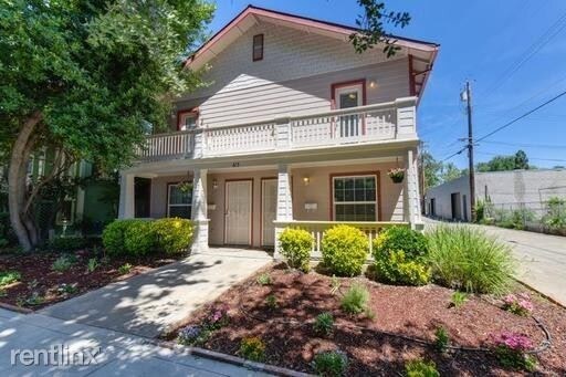 Building Photo - 2 br, 1.5 bath  - 613 19th St Unit B