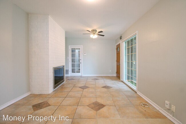 Building Photo - 4 br, 2 bath House - 1065 Cuyamaca Avenue