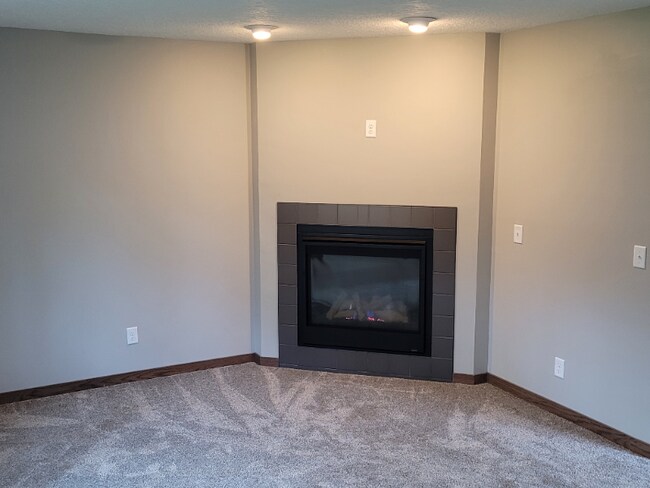 Foto del edificio - 1450 66th Ave NE