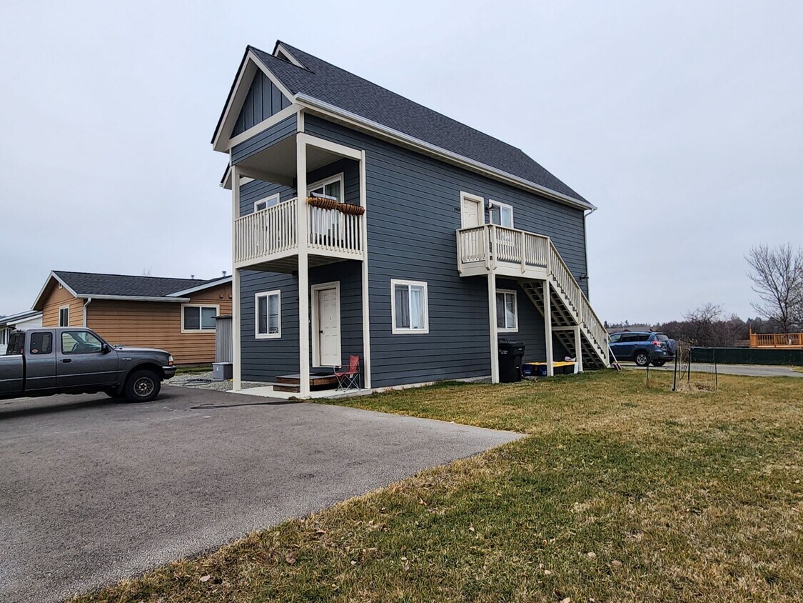 Foto principal - 1959 Bluestone Dr