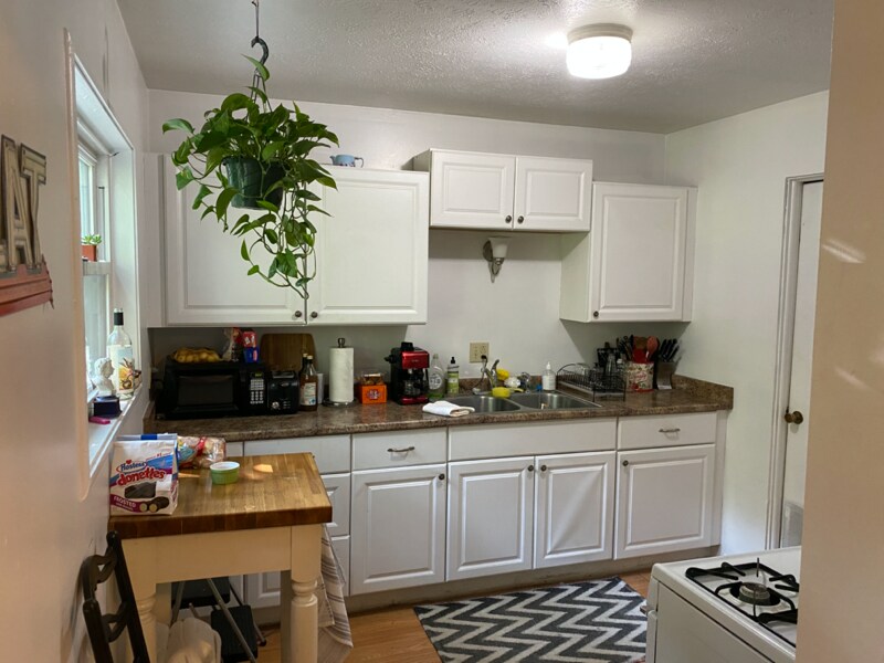 1009 N Mantua St, Kent, OH 44240 Room for Rent in Kent, OH