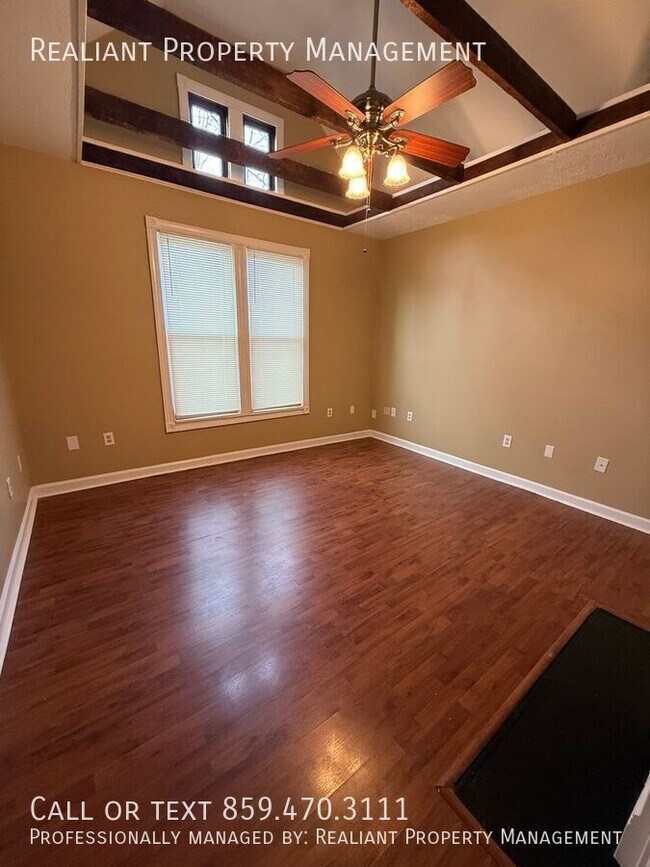 Foto del edificio - 711 W Maxwell St