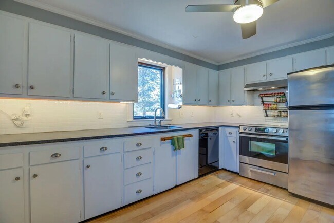 Foto del edificio - 28 Oregon St