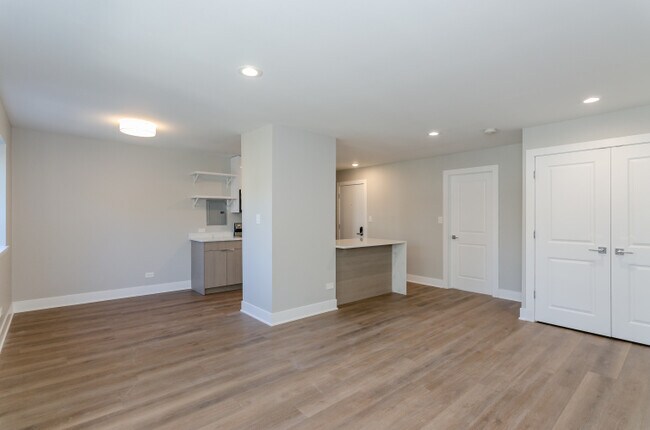 Foto del edificio - 1533 N Wieland St