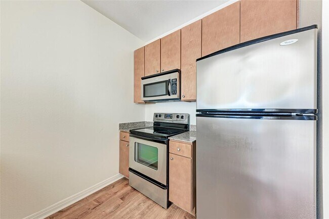 Foto del edificio - 2502 Leon St