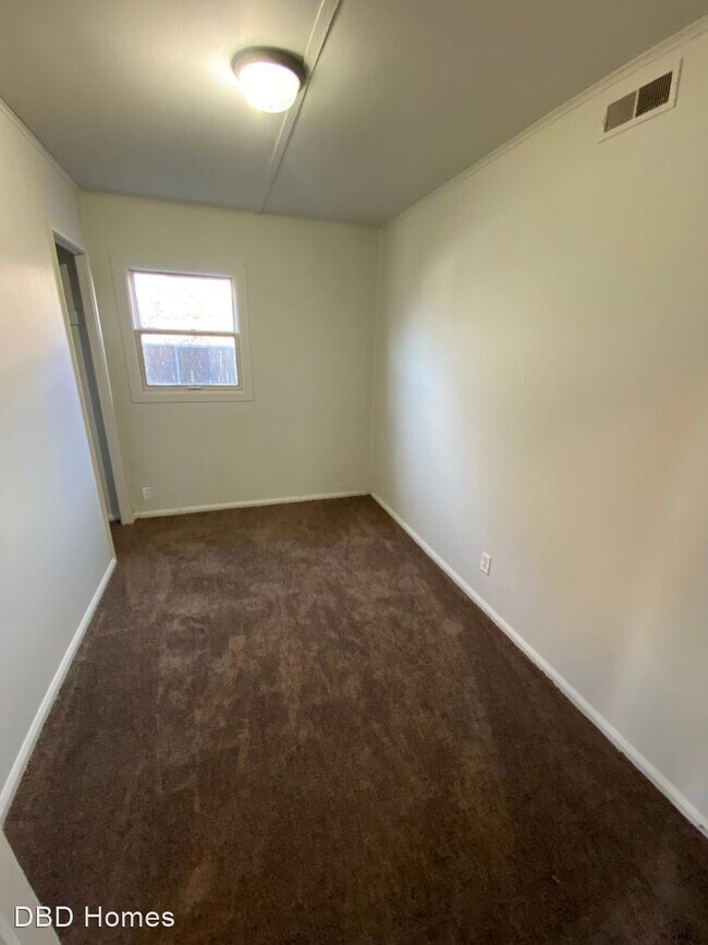Building Photo - 3 br, 1 bath House - 4130 Winter St.