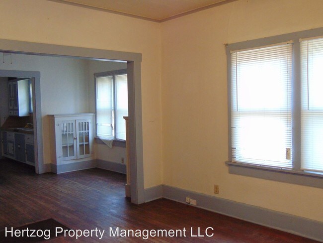Foto del edificio - 1120-11205 S 9th St