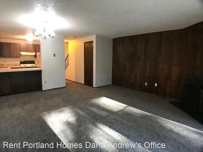 Foto del edificio - 2 br, 1.5 bath House - 19500 NW Mahama Pla...