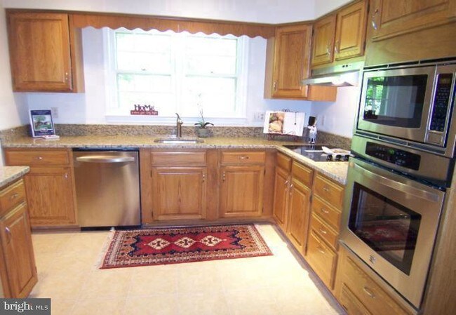 Building Photo - 9812 Dansk Ct