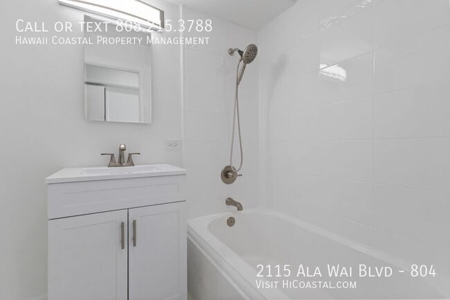 Building Photo - 2115 Ala Wai Blvd